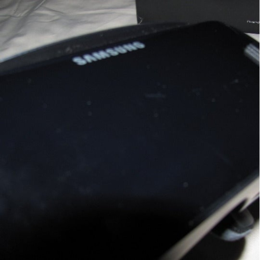 Oculus Samsung Gear VR Headset With Controller & Accessories - Picture 3 of 12